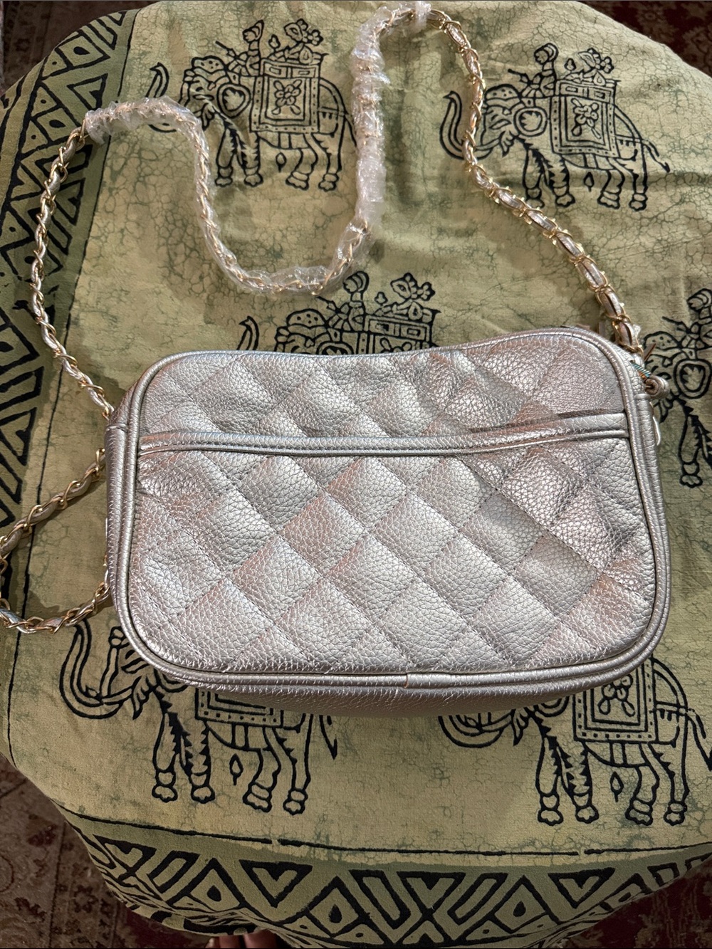 Quilted Metallic Silver Crossbody Bag - Women's Shoulder Purse